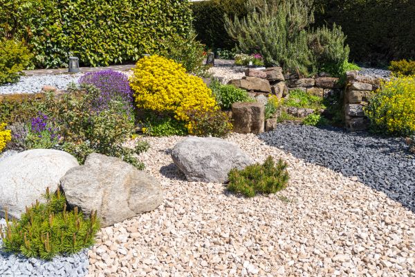 Decorative Gravel Installation in Elk Grove