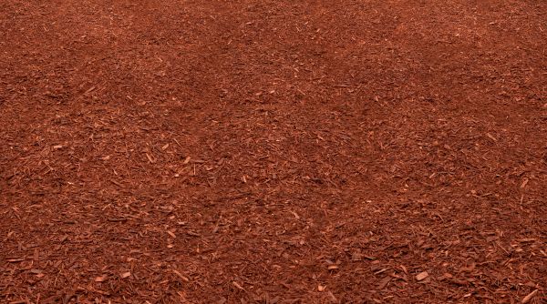 Red Mulch Delivery in Elk Grove