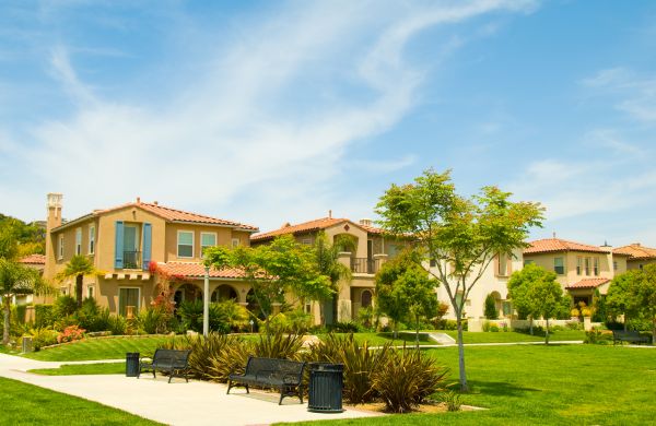 Community Landscaping in Elk Grove